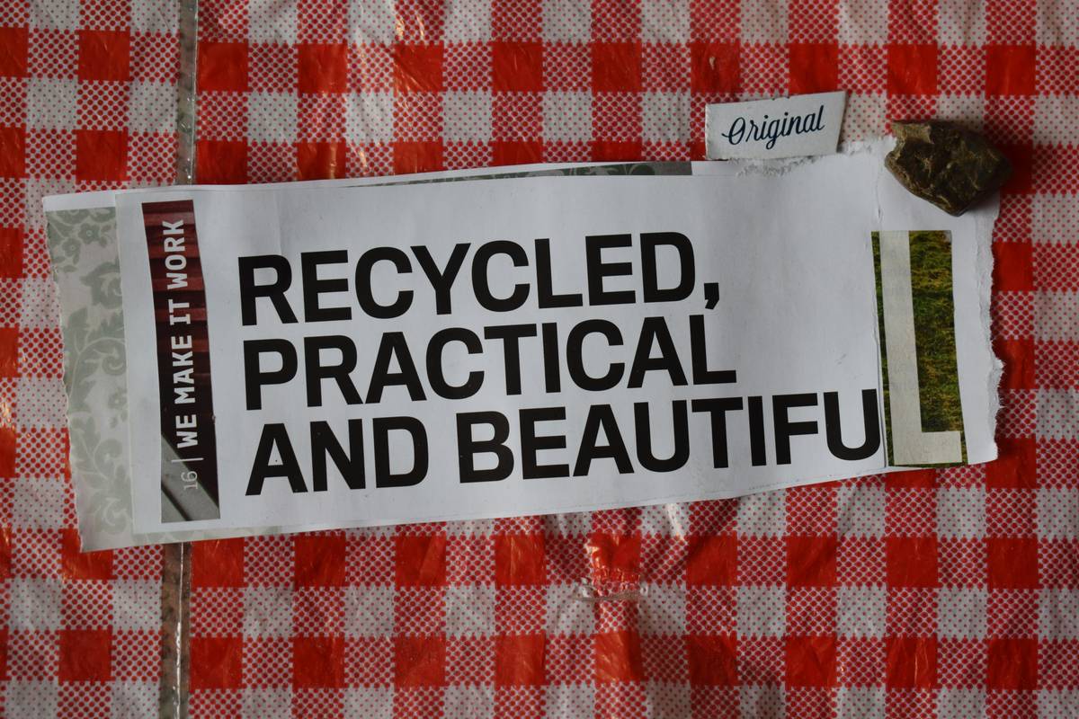 Infographic showing consumer stats: 73% avoid brands with unsustainable packaging, 66% pay more for eco goods, 52% share unboxings