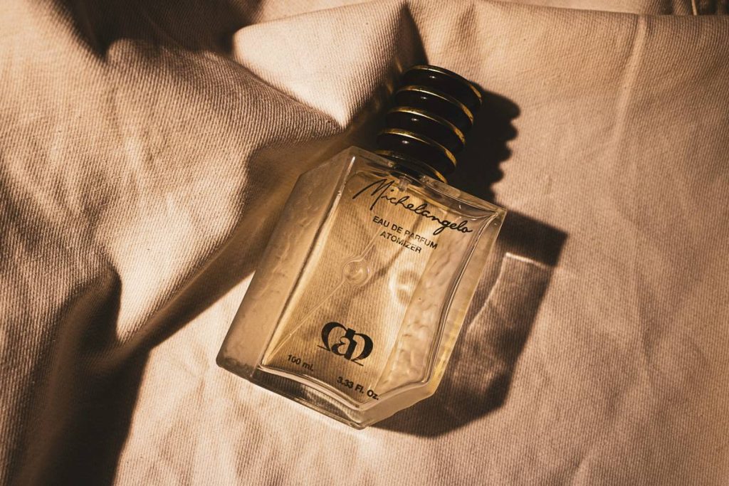 Why Your Aromatherapy Candles Fail (and How Designer Perfume Fragrance Oil for Candles Can Save Them)
