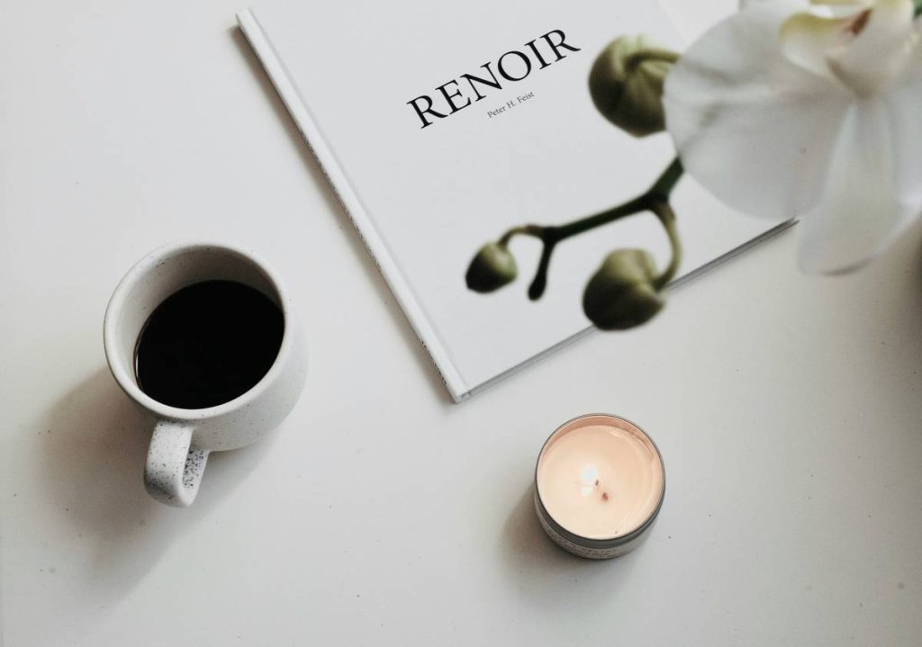 Why Your Online Course Isn’t Selling—And How The Aromatherapy Co Candles Can Fix It